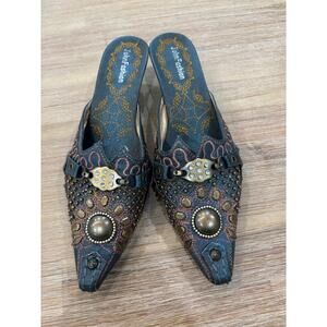 Vintage Ornate Mule Pumps by John Fashion - Size 9